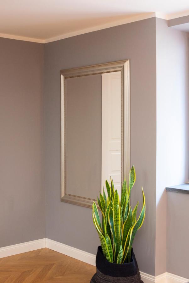 Dimora Scura Apartment Napoli Ngoại thất bức ảnh